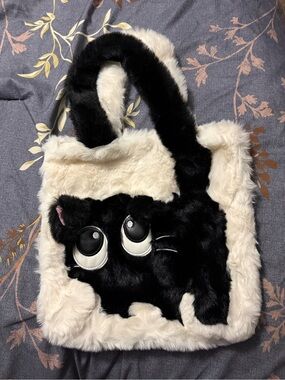 Plush Black & Cream Cat Tote Bag - Cute Faux Fur Handbag